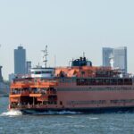 The Manhattan Bus and Walking Tour: Times Square to Battery Park - What to Expect from the Guides