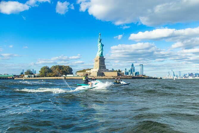 The Manhattan Loop and Statue of Liberty Jet Ski Tour (2.5 hr) - What’s Included and What’s Not?