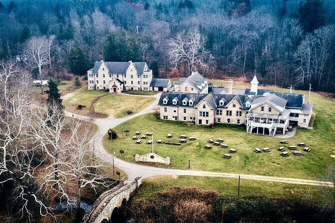 Ticket Pass to Emmaus Asylum Ghost Hunt in Missouri - Who Will Appreciate This Tour?