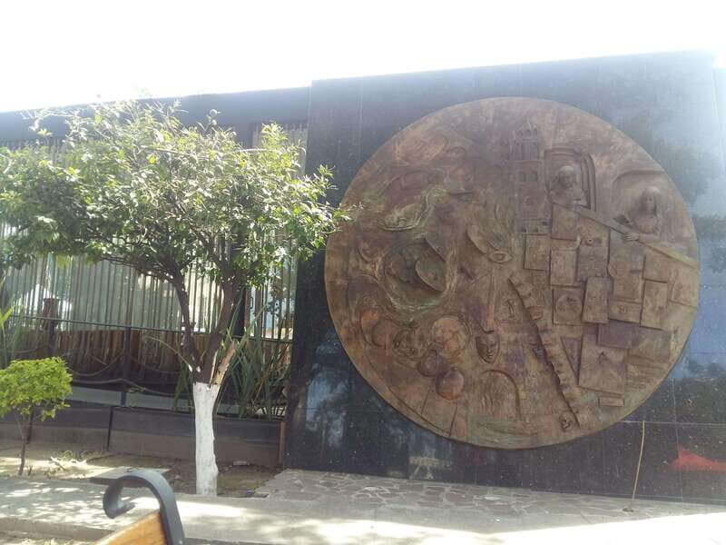 Tlaquepaque Magic Town: Artisans, Traditions, Architecture - Why This Tour Works Well