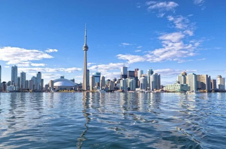 Toronto: Father's Day Premier Cruise with Brunch or Dinner - Why This Cruise Might Be Perfect for You