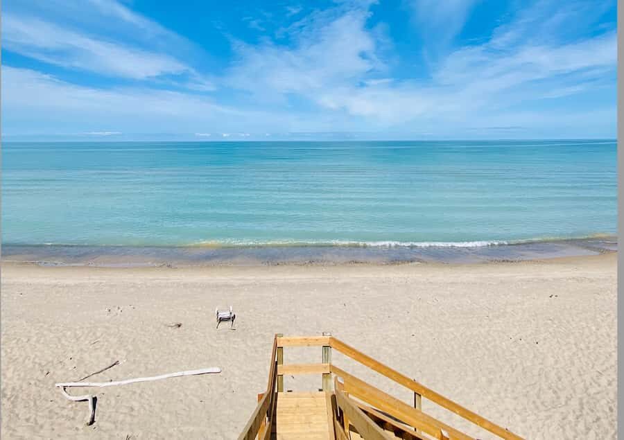 Toronto: Guided Day Trip to Pinery Provincial Park - Leisure Time at the Beach