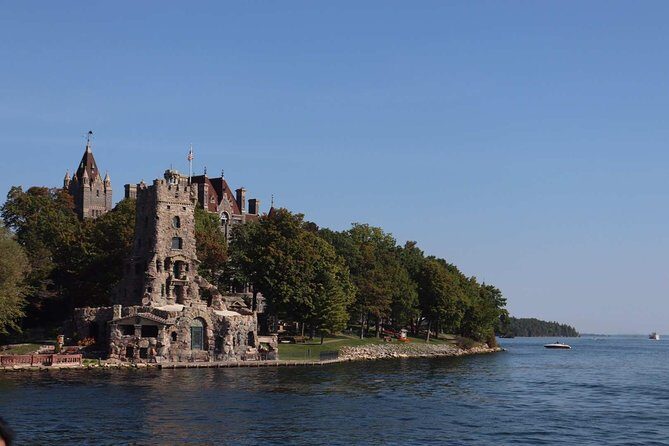 Toronto & Niagara Falls 2 Days Tour - An In-Depth Look at the Tour