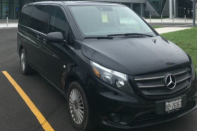 Toronto Pearson to Niagara Falls Private Transfer - Vehicle and Comfort
