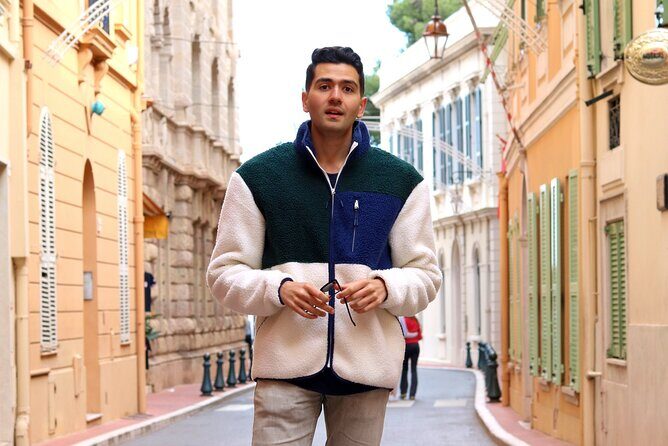 Toronto Private Social Media Photoshoot Experience - The Itinerary: From Historic Landmark to Hidden Streets