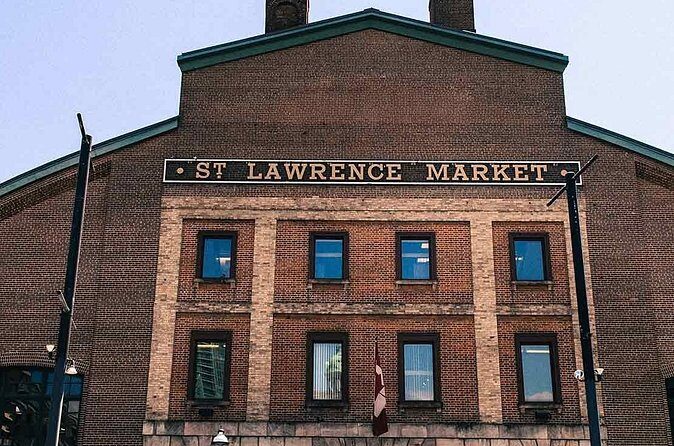 Toronto Private Tour by Walking Experience - What Travelers Might Expect: The Experience on the Ground