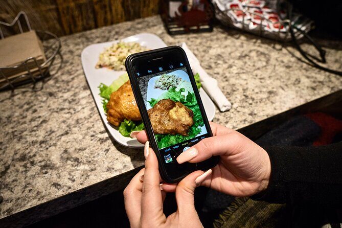 Toronto: St Lawrence Market Food Tour with 6 Food Tastings - What You Can Expect: Practical Details