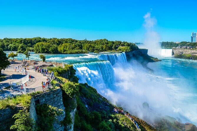 Toronto To Niagara Falls Half Day Private Tour Upto 6 People - What Travelers Can Expect