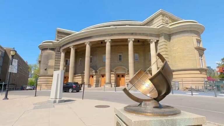 Toronto: TV & Movie Tour with University of Toronto Visit - What Travelers Say