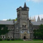 Toronto: University of Toronto Guided Walking Tour - The Experience: What It Feels Like