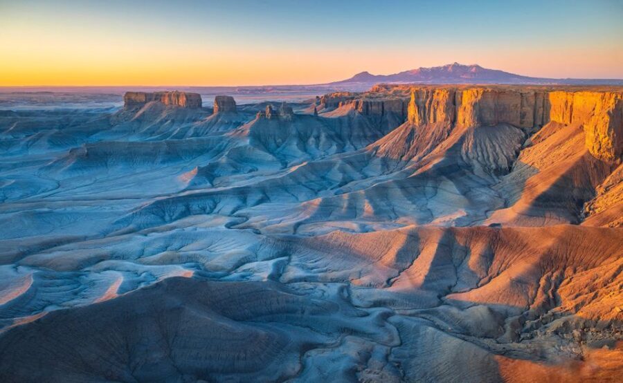 Torrey: Moonscape, Factory Butte, and Capitol Reef Park Tour - Who Will Love This Tour?