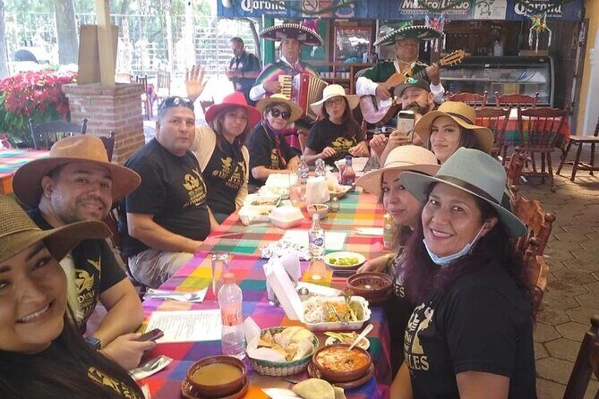 Tour Basilica de Guadalupe and Teotihuacan - Transportation and Practical Details