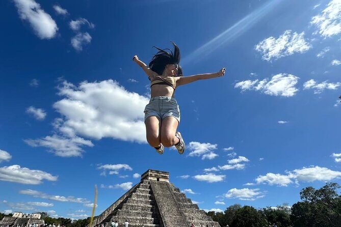 Tour Chichen Itza 2 Cenotes Suytun and Ik-kil - Who Should Consider This Tour?