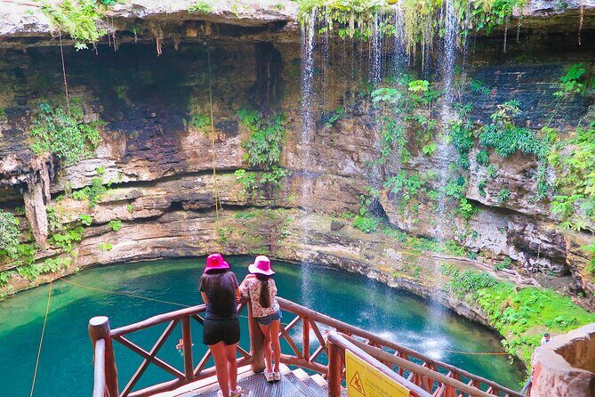 Tour Chichen Itza Plus Majestic Mayan City & Cenote from Cancun - The Sacred Cenote: A Refreshing Break