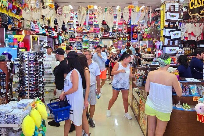 Tour in the Village Shopping and Beach Time in Cozumel - Key Points to Know Before Booking