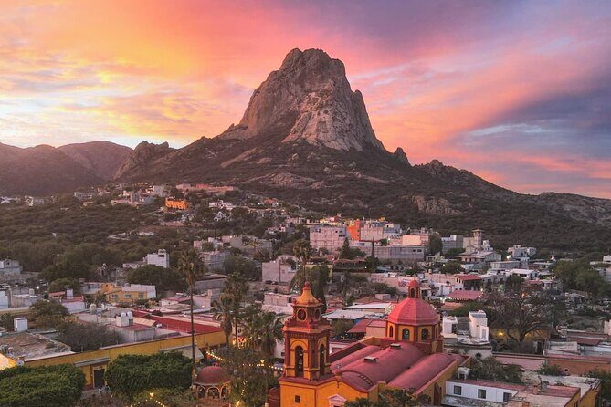 Tour Peña DE Bernal Queretero - The Sum Up