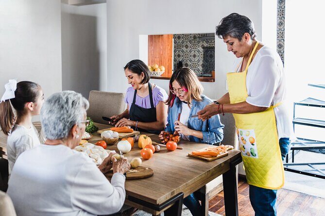 Traditional Mexico City Cooking Class with a Chef - Authentic Reviews: What Past Participants Say