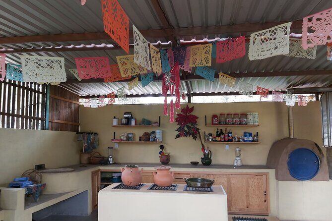 Traditional Oaxaca Cooking Class with Lorenza + Hotel Transfers - The Setting and Logistics