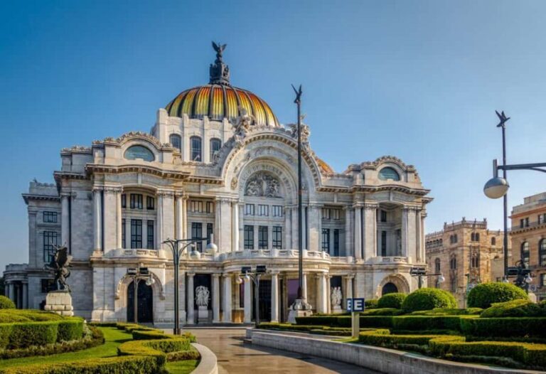 Treasures of Mexico City: Palaces and Museums - What to Expect During the Tour