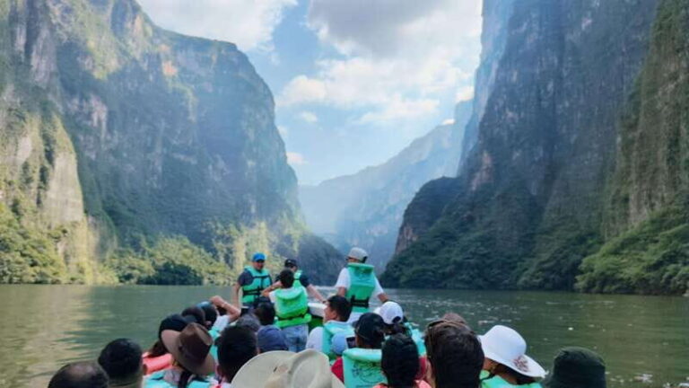 Tuxtla Gutierrez: Sumidero, Chiapa de Corzo and Miradores - What Makes This Tour Stand Out?