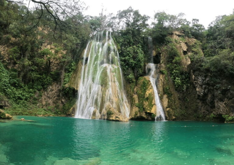Two places, one adventure: Minas Viejas and Meco Waterfalls - What makes this tour stand out?