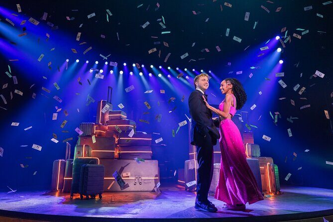 Two Strangers (Carry a Cake Across New York) on Broadway Ticket - The Itinerary in Detail: What to Expect