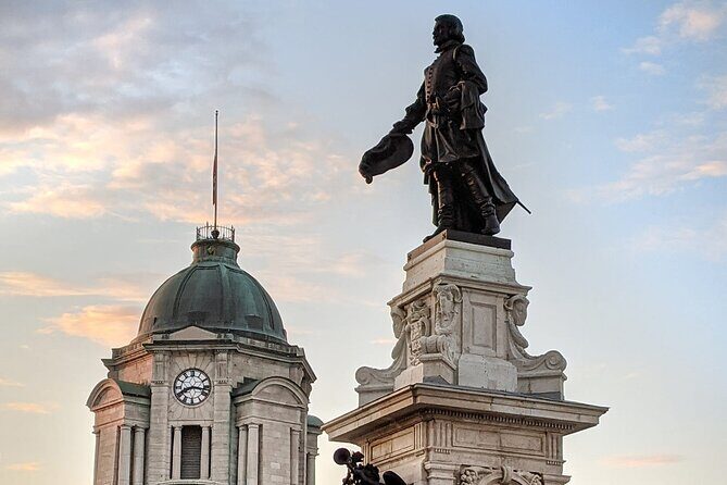 Uncover Old Quebec: Fun Walking Tour of the City with Local Guide - The Guide: Knowledgeable, Funny, and Approachable