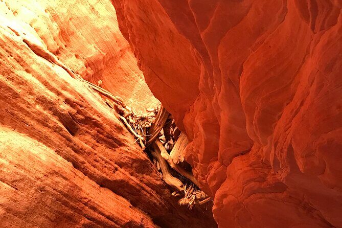 UTV Adventure to Peek-a-Boo Slot Canyon near Kanab, Utah - Why This Tour Stands Out
