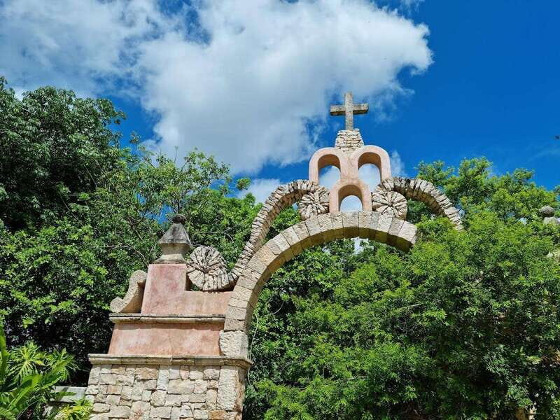 Uxmal: Mayan Archeological Tour, Hacienda visit & Cave Swim - Practical Aspects and Value