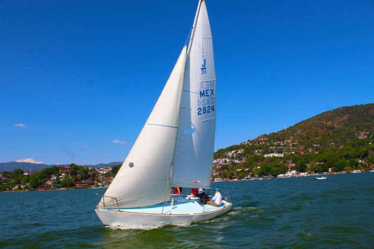 Valle de Bravo: Sailboat Tour Over the Lake. - Final Thoughts: Who Should Consider This Tour?
