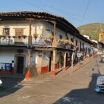 Valle de Bravo: Walking Tour & Ride a Jet Ski from Mexico City - What’s Included and What to Consider