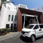 van private R/T from airport to your Hotel in los cabos - The Vehicle & Comfort