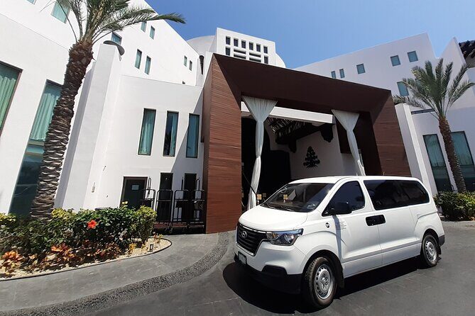 van private R/T from airport to your Hotel in los cabos - The Vehicle & Comfort