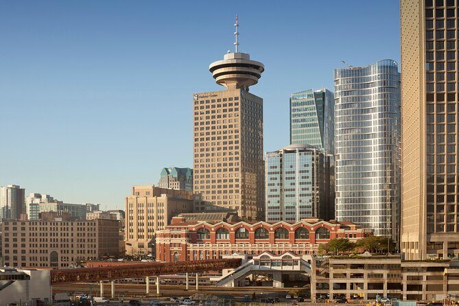 Vancouver City & Lookout Tour and Option to Add YVR Drop-Off - Who Will Love This Tour?