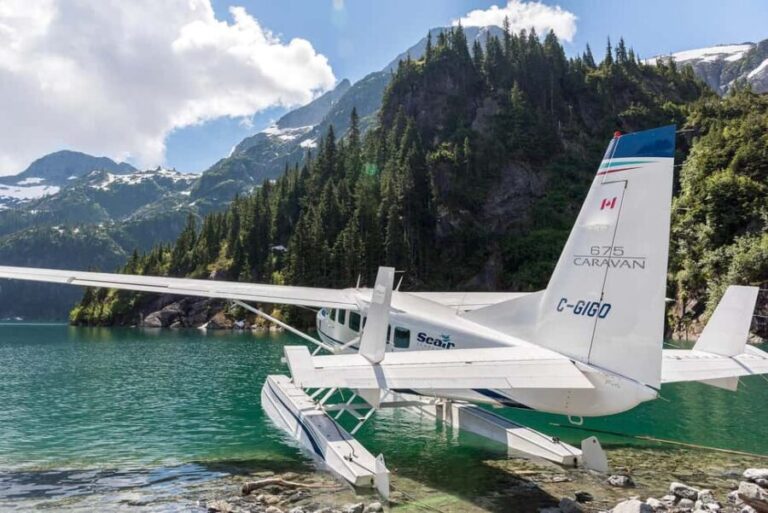 Vancouver: Glacier & Alpine Lake Flight Adventure - Who Is This Tour Best For?