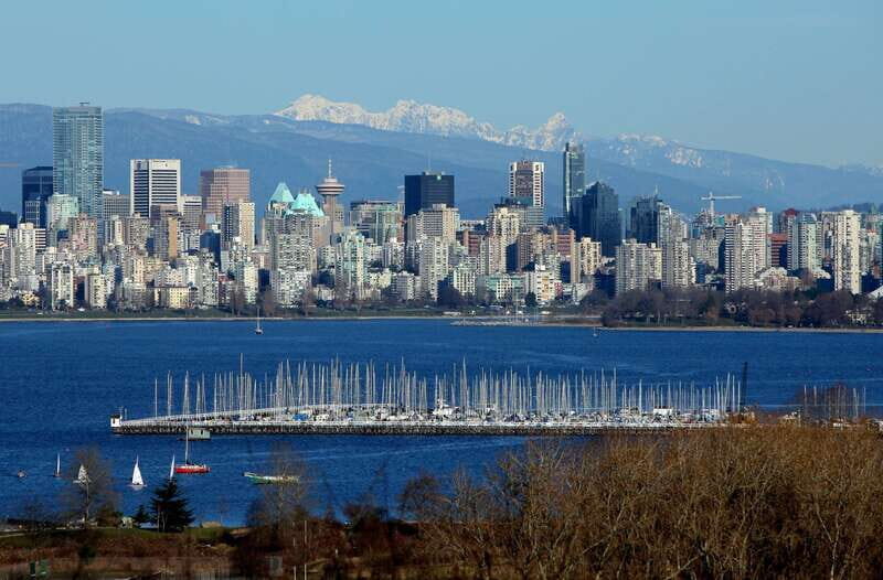 Vancouver: Private Guided City Tour with Pickup - Why This Tour Works Well