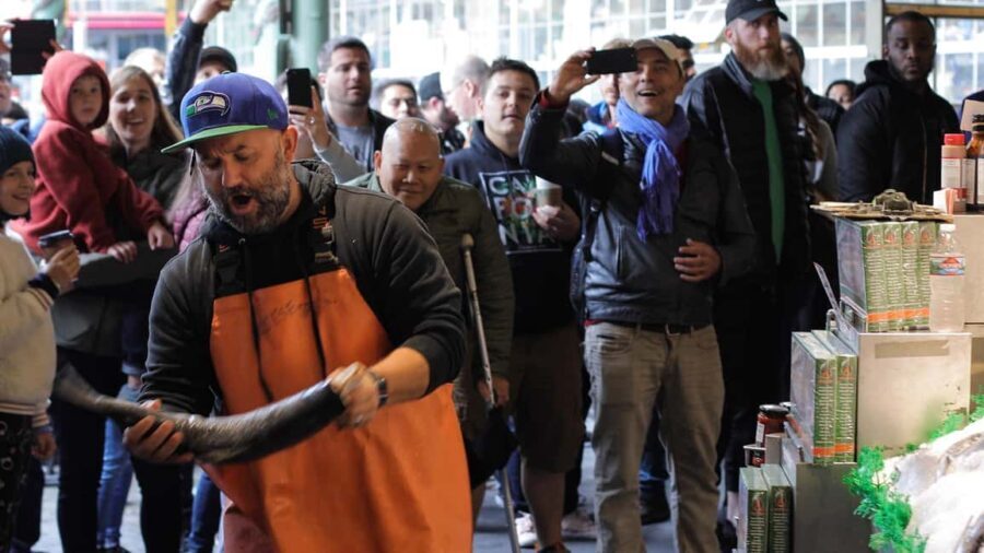 Vancouver: Seattle Day Trip with Guided City Tour - The Value of Included Features