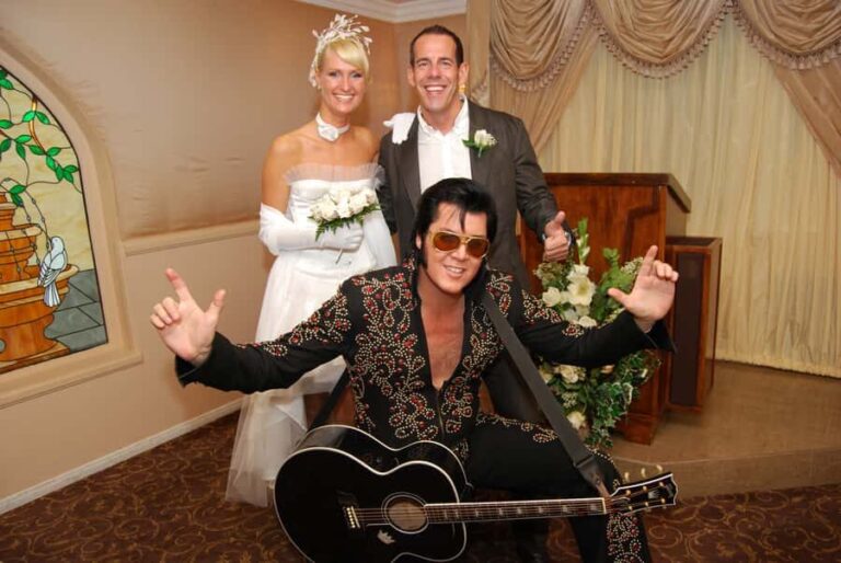 Vegas: Elvis-Themed Graceland Chapel Wedding or Vow Renewal - The Sum Up