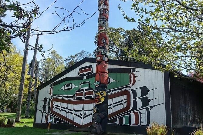 Victoria Pre and Post Cruise City Sightseeing Tour Private - How the Experience Feels