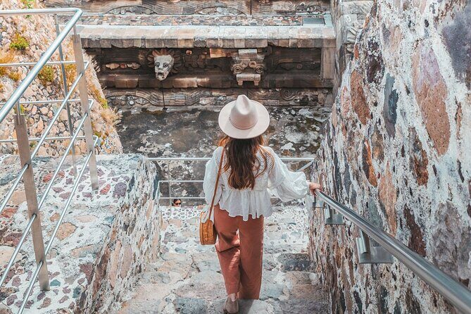 VIP Private Hot Air Balloon Flight plus Teotihuacan Ruins Tour - What Makes This Tour Stand Out?