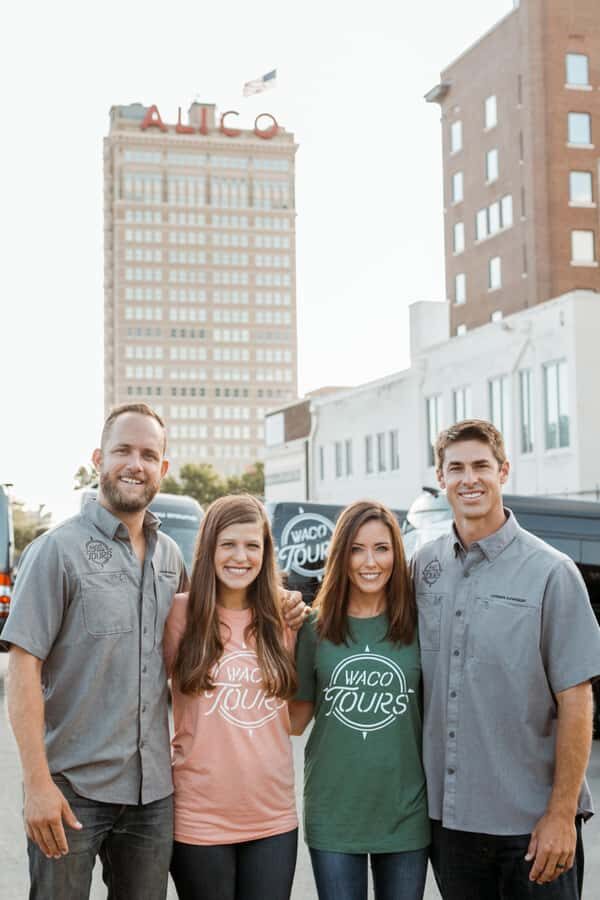 Waco: Fixer Upper Highlights and City Tour by Van - Who Will Love This Tour?