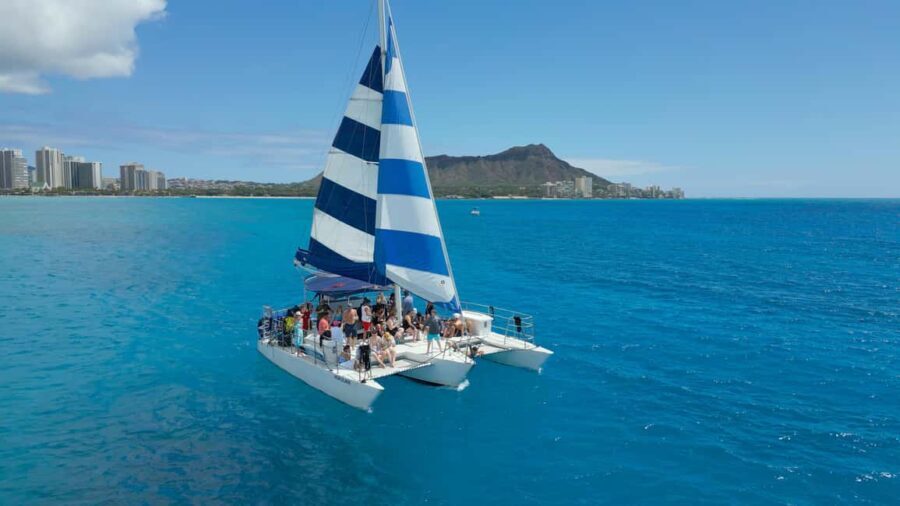 Waikiki: Sail and Turtle Snorkel Experience - Practicalities & Tips for Travelers