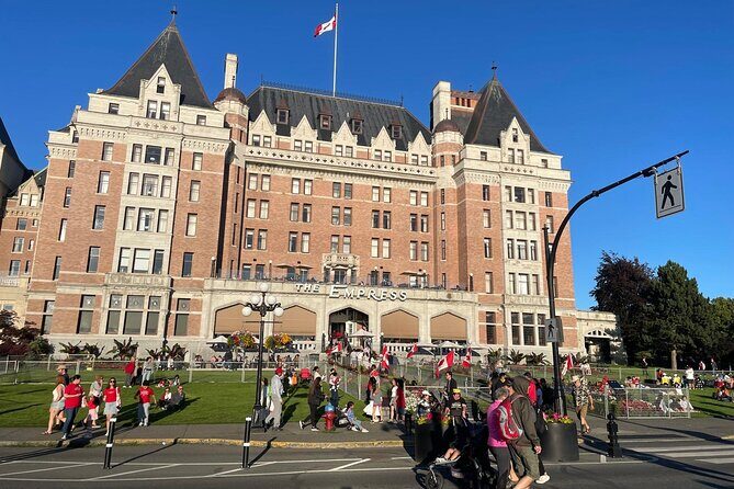 Walking Tours in Victoria Canada, food, drink, and history - Who Will Appreciate This Tour?
