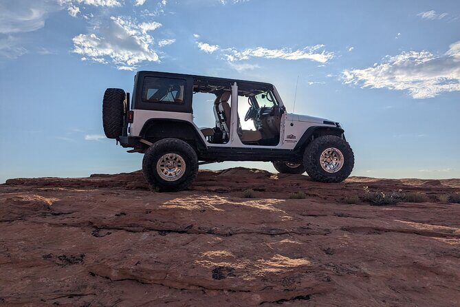 Warner Valley Dinosaur Track Site 4x4 Tour - Who Will Love This Tour?
