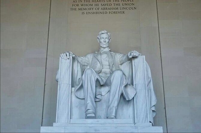 Washington, D.C. Day-Time City Tour - The Guide and the Experience