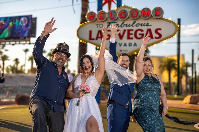 Wedding at Placa DE Las Vegas in Portuguese, English or Spanish - The Itinerary and What to Expect
