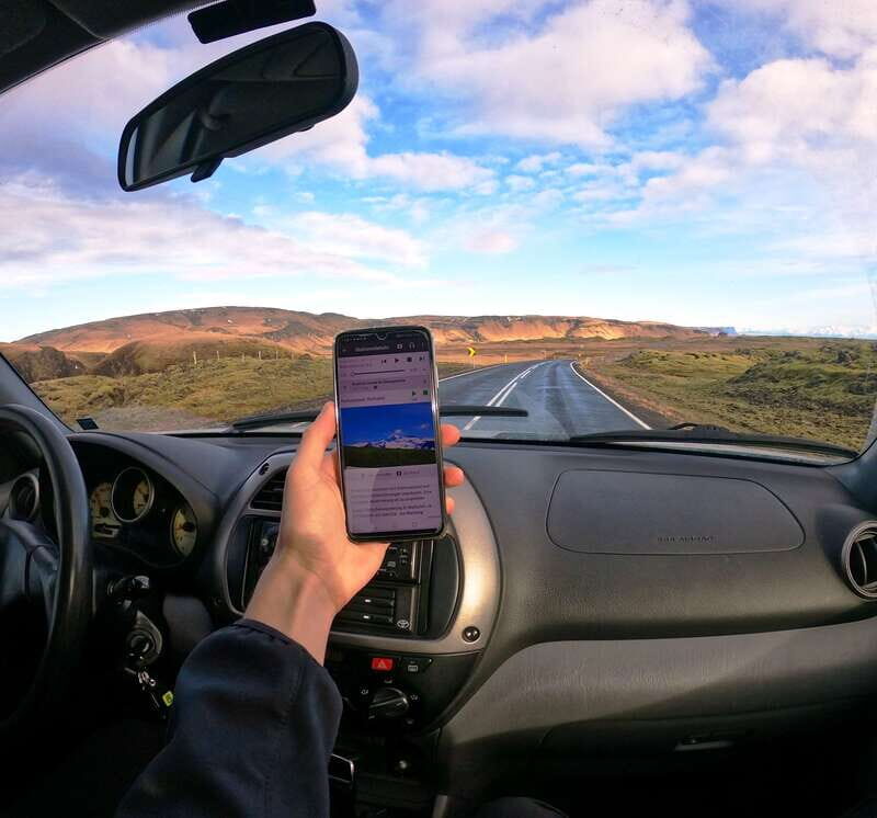 Western Canada Self-Driving Audio Guide English and German - Who Should Consider This Tour?