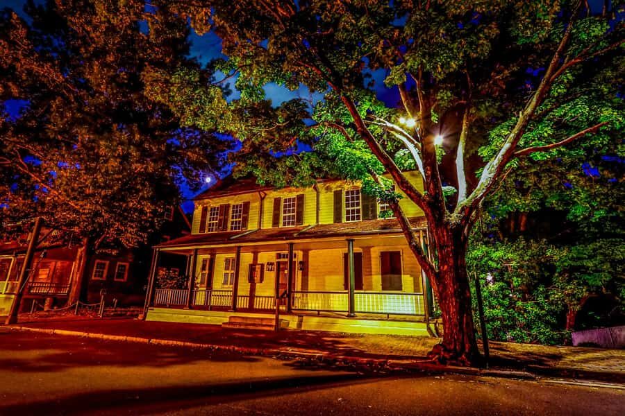 Whispers, Wraith, & Widows: Winston-Salem Walking Ghost Tour - The Itinerary: What You’ll Experience