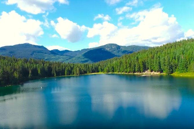 Whistler Sightseeing Tour from Vancouver: See Horseshoe Bay and Shannon Falls - What Sets This Tour Apart?