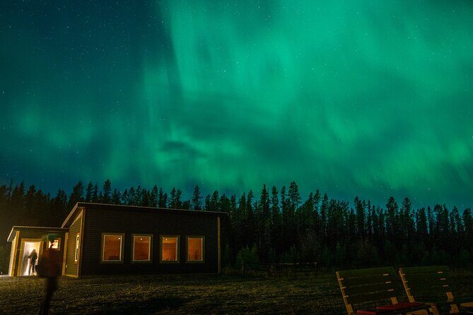 Whitehorse's Premium Northern Lights Viewing Experience - Is It Worth the Price?
